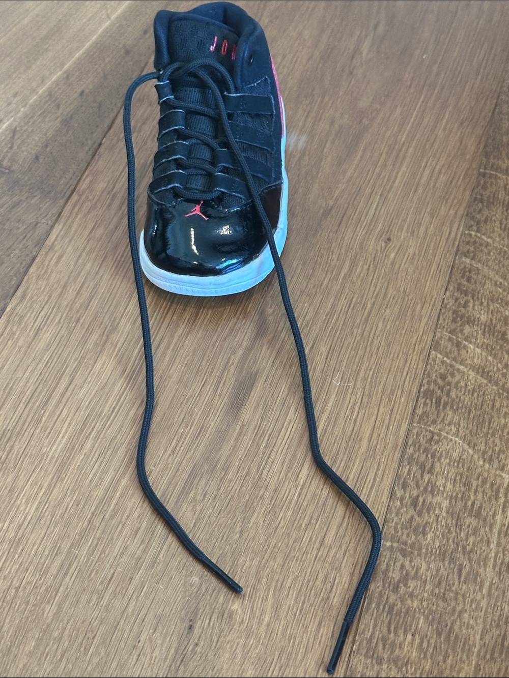 Jordan Kids Black and Red Patent Leather High-Tops - Picture 5 of 6